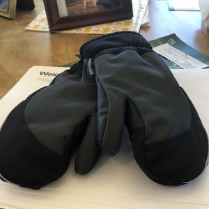 Mountain horse 3 finger riding mittens